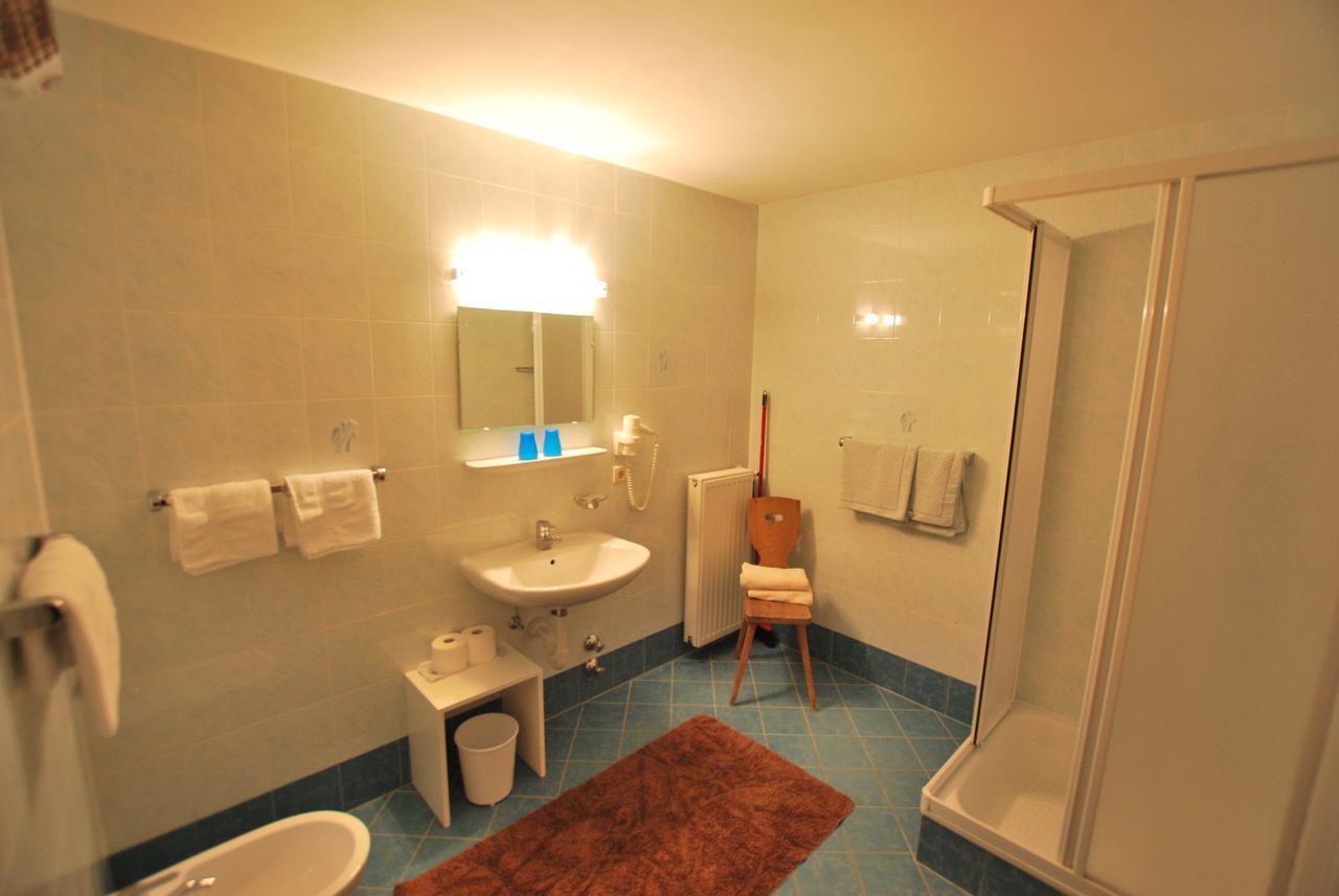 Hotel Residence Rabenstein Moso Quarto foto